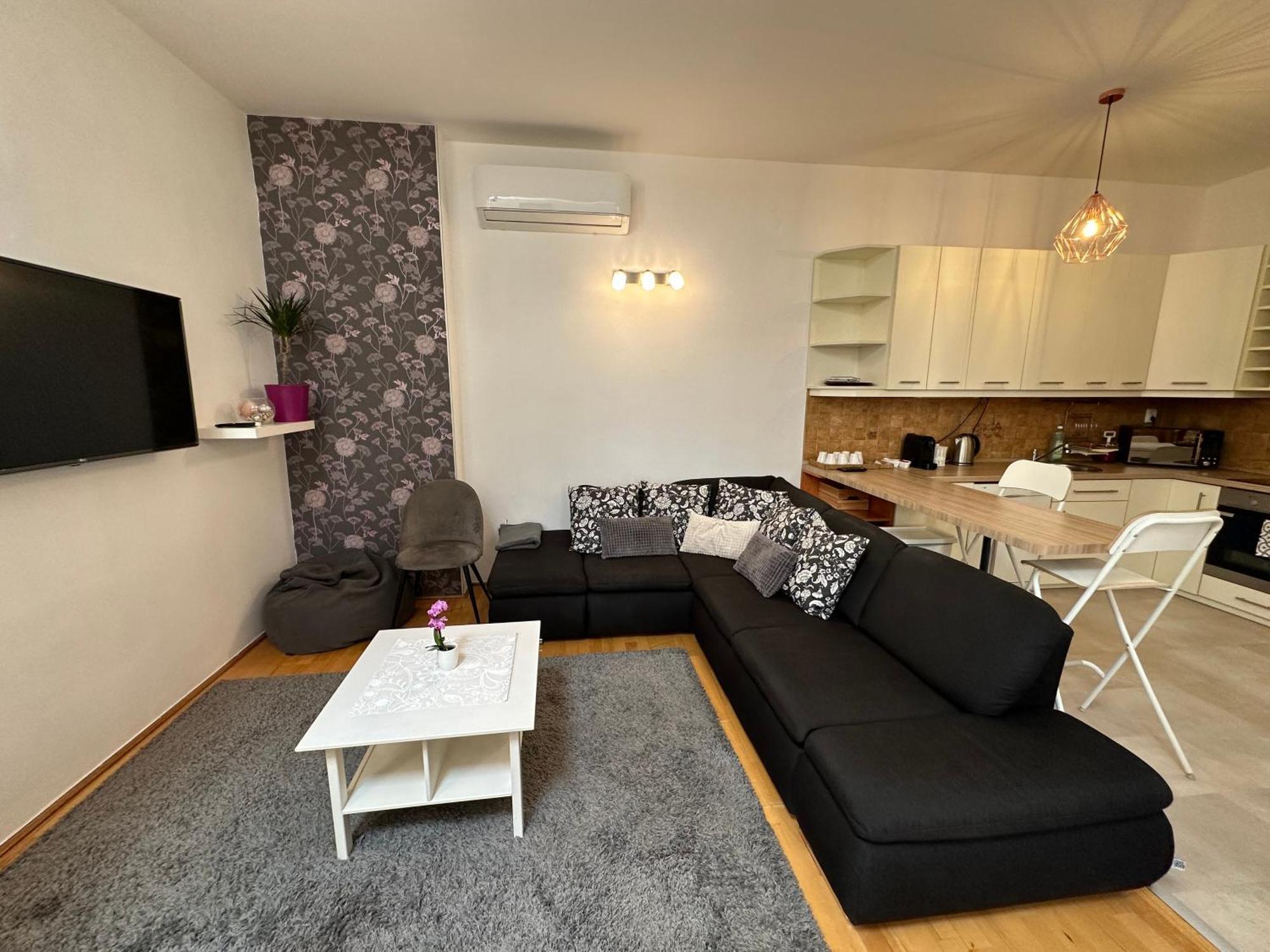 Centroom Apartment بودابست المظهر الخارجي الصورة